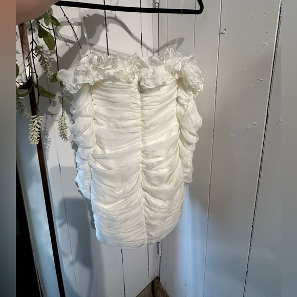 HOUSE OF CB ASTRID DRESS - Picture 4 of 8